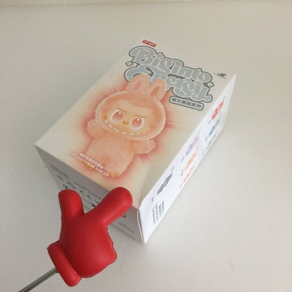 Pop Mart Labubu v3 Big into Energy Series Vinyl Pendant Set of 6 (Authentic) - Picture 9 of 16